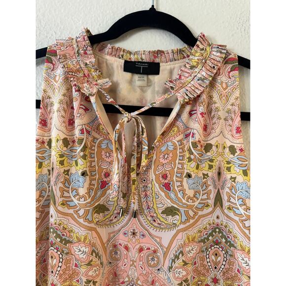 T Tahari Split Neck Ruffle Peplum Top XS Pink Cream Paisley Shirred Sleeveless - Picture 7 of 9